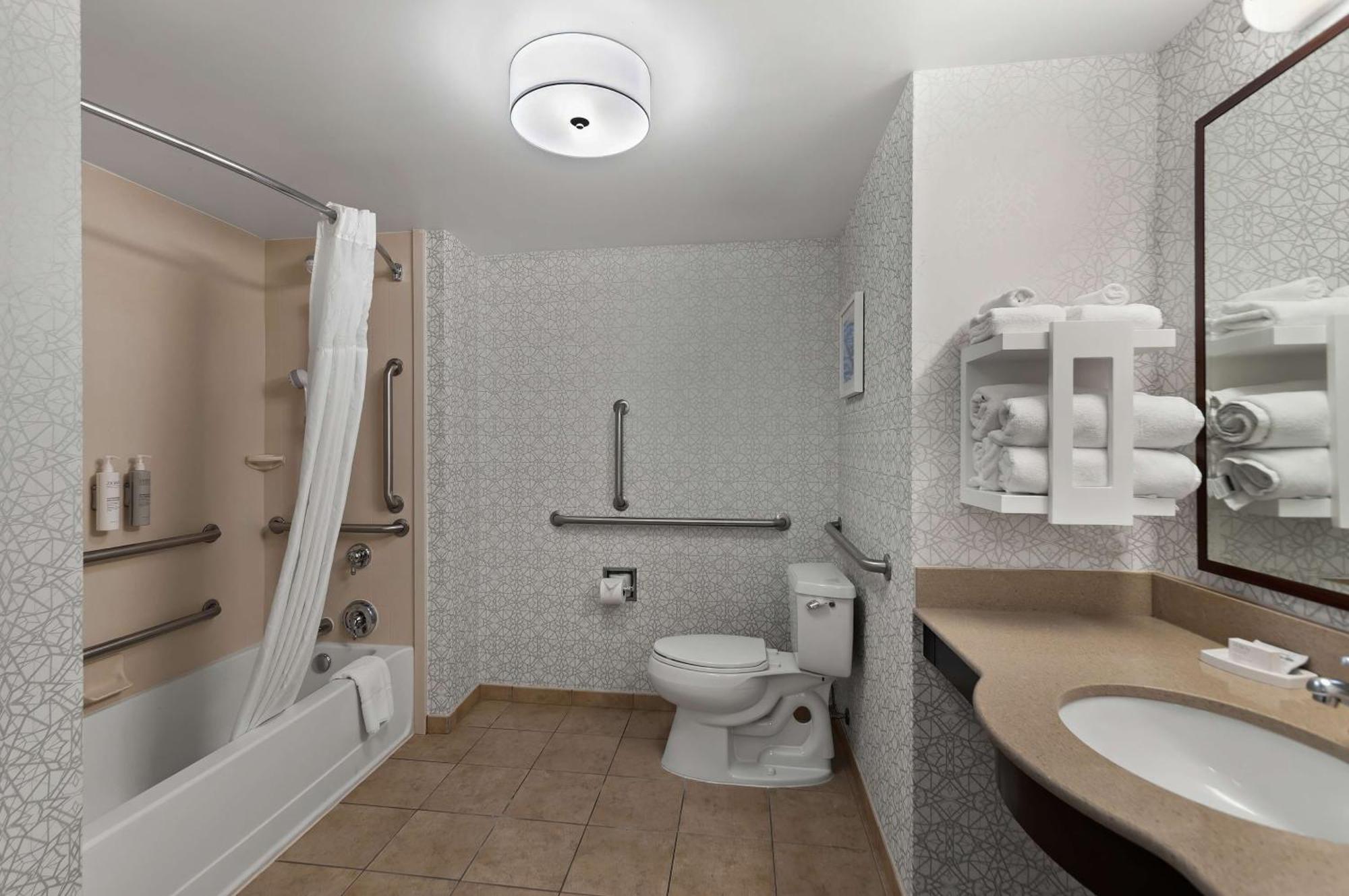 Hampton Inn & Suites Fort Belvoir Alexandria South Экстерьер фото