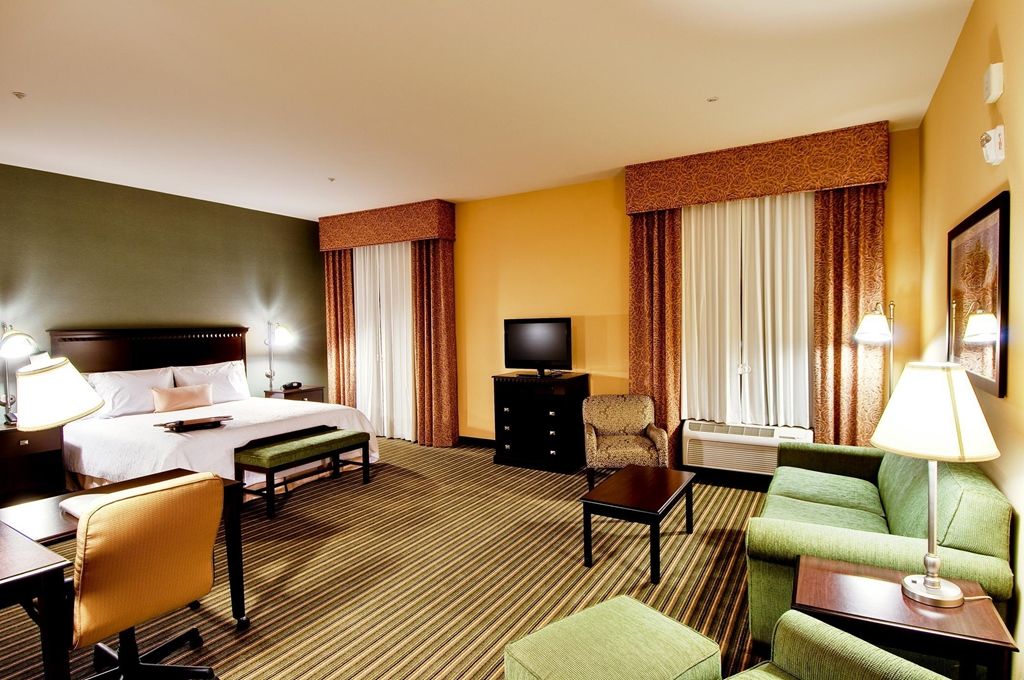 Hampton Inn & Suites Fort Belvoir Alexandria South Номер фото